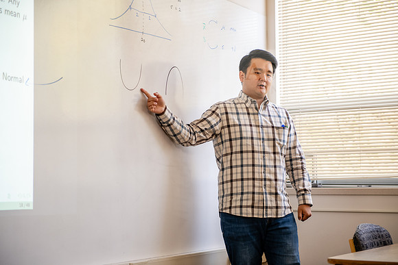 YongJuLeeMathStatistics0924AWB_6041