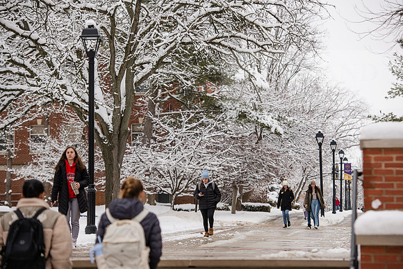 WinterCampusLife0123ALW_4158