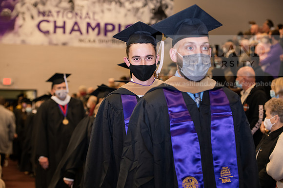 071WiGradProcessional1221ALW_6183