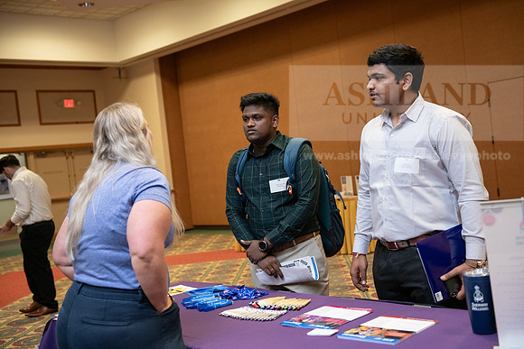 CareerInternshipFair1023AWB_9658