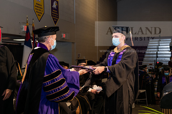 041MasterBusinessWiGrad1221ALW_6709