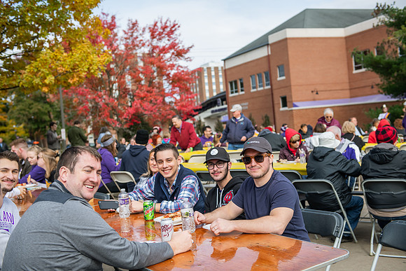 HomecomingPizzaX31023AWB_6800