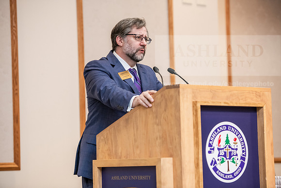 COBEHeffernLecture1024AWB_3242
