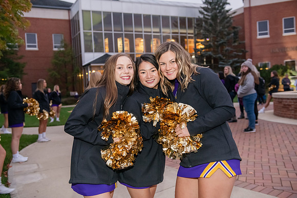 ParadeOfPurple1021ALW_6023