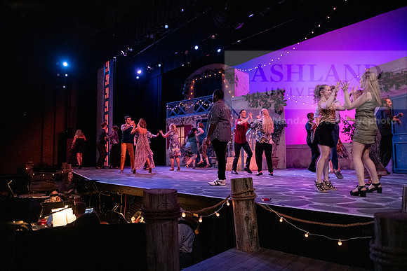 TheatreMammaMia0220ALW_2428