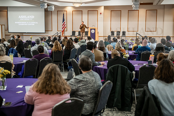 HomeschoolClassicLearningConference0325AWB_8221