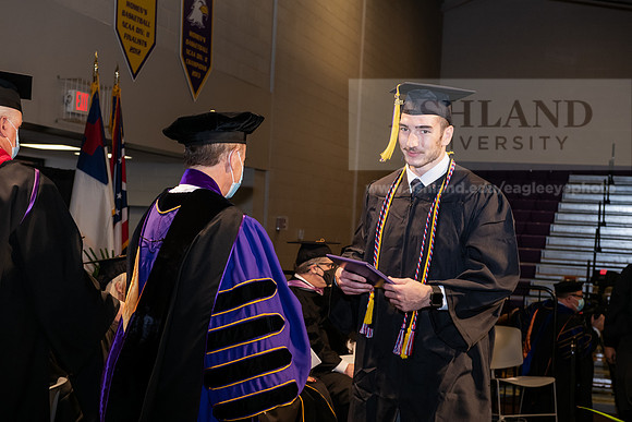 022BachelorScienceWiGrad1221ALW_6908