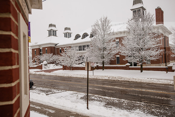 WinterCampusLife0123ALW_3257