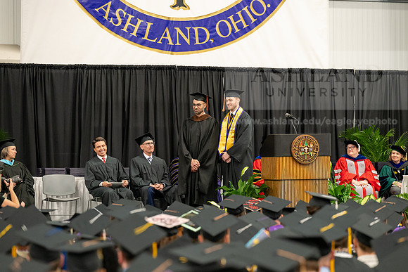 255SpGradCeremony0525AEAU-Graduation-2025-Andrew-0267