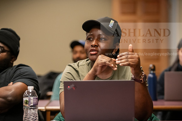 MBADigitalMarketing0324AWB_8175