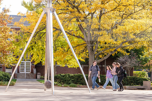 FallCampusLife1024AWB_5362