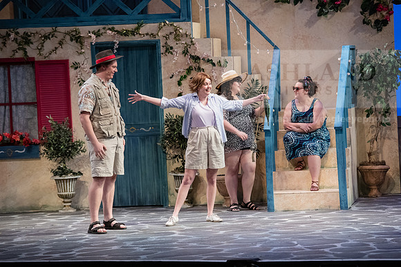 TheatreMammaMia0220ALW_2658
