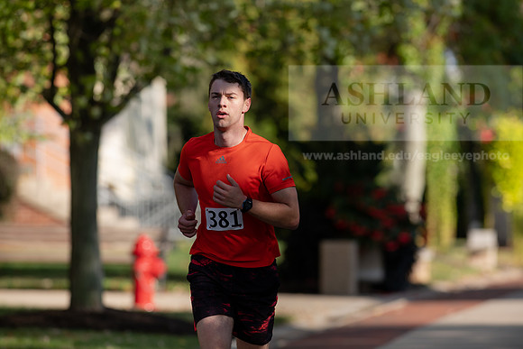 Homecoming5kFunRunWalk1019ALW_4279