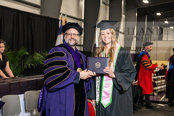 184SPGradBachelorArts0525AWB_3527