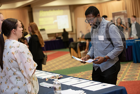 CareerInternshipFair1023AWB_9609