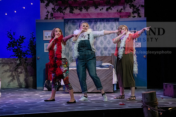 TheatreMammaMia0220ALW_2131
