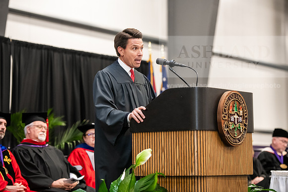 343SpGradCeremony0525AWB_2870