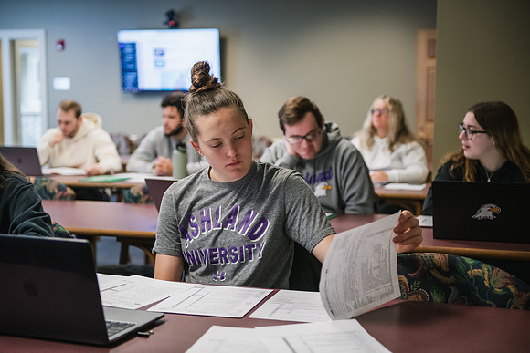 AccountingIndividualTaxClass0324AWB_4681