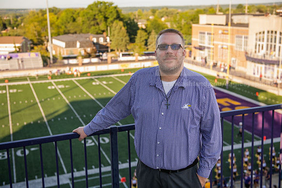 AUvIUPFootball0924AWB_3441