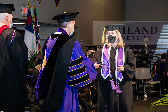 060BachelorNursingWiGrad1221ALW_7118