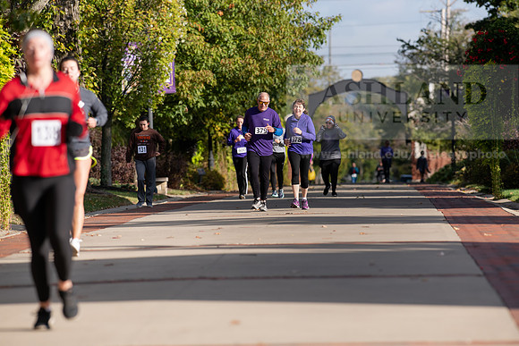 Homecoming5kFunRunWalk1019ALW_4495