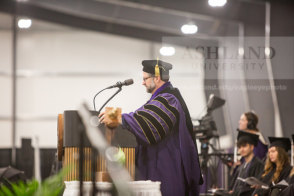 244SpGradCeremony05250525JH6Q8B8457