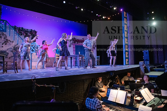 TheatreMammaMia0220ALW_2326