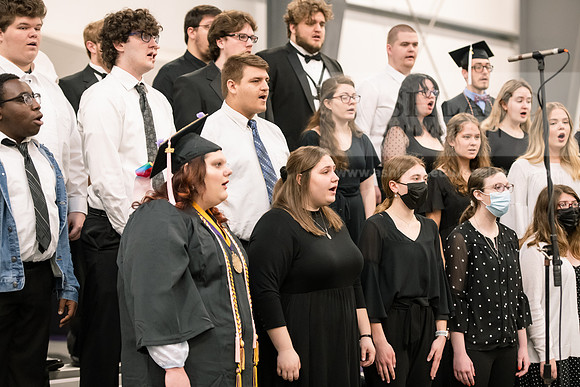 121SPGradCeremony0522ALW_0887