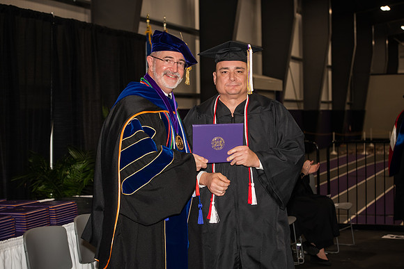 053WIGraduates1222ALW_0757