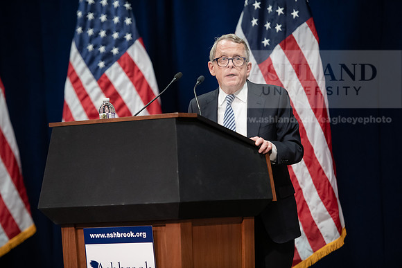 AsbrookGovMikeDeWine0120ALW_8950