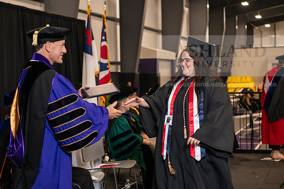 196SpGradBachelorNursing0524AWB_9843