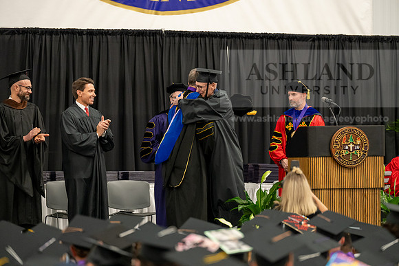 204SpGradCeremony0525AEAU-Graduation-2025-Andrew-0218