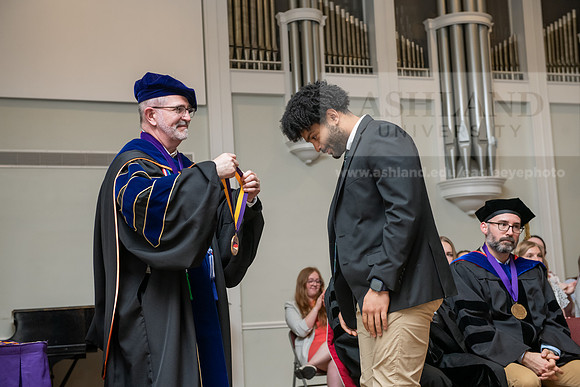 082HonorsConvocationHutchings0423ALW_8976