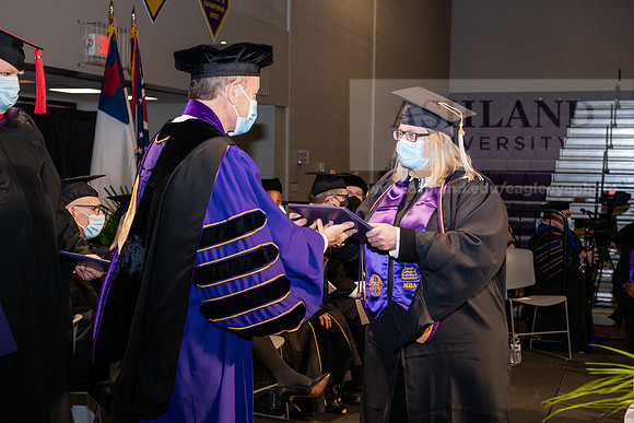161MasterBusinessWiGrad1221ALW_6794