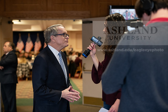 AsbrookGovMikeDeWine0120ALW_8618