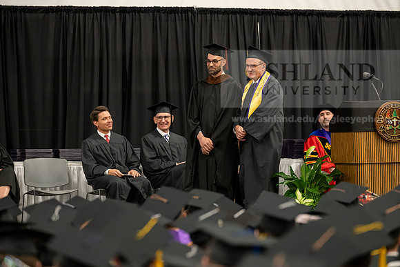 228SpGradCeremony0525AEAU-Graduation-2025-Andrew-0243