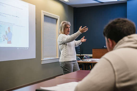 AccountingIndividualTaxClass0324AWB_4699