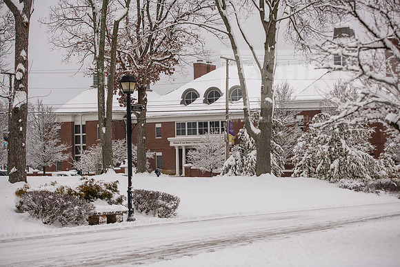 WinterCampusLife0123ALW_3640