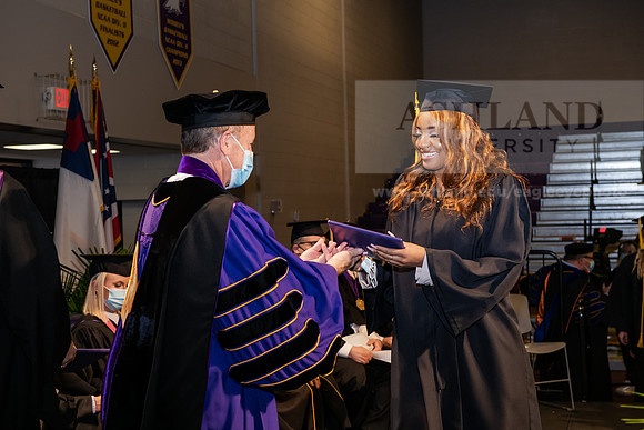 076BachelorScienceWiGrad1221ALW_6950
