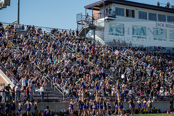 HOCOAUvOHDomFootballGame1024ALW_8626