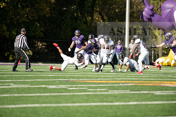 AUvDavenportFootball1019ALW_7249