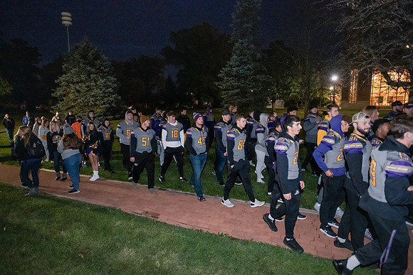 ParadeOfPurple1021ALW_6222