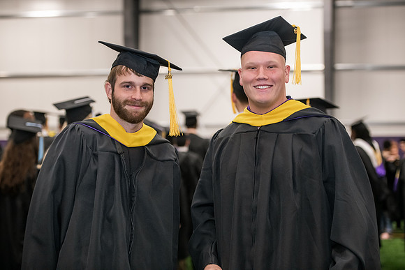 026WIGradPreCermony1222ALW_0030