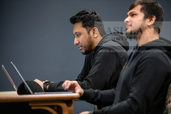 MBADigitalMarketing0324AWB_8340