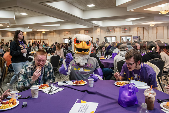 076FutureEagleDayNo10125AWB_1954