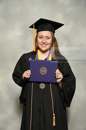 039BachelorNursingWiGrad1221MP7_0051