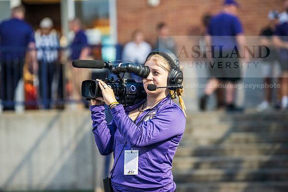 AUvIUPFootball0924ALW_8396