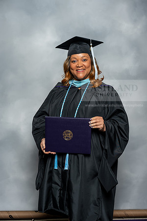 021SpGradMasterEducation0525AU-Graduation-2025-Andrew-0351