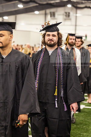 220SpGradProcessional0524CCP10236