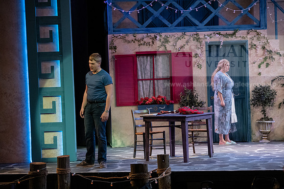 TheatreMammaMia0220ALW_2591